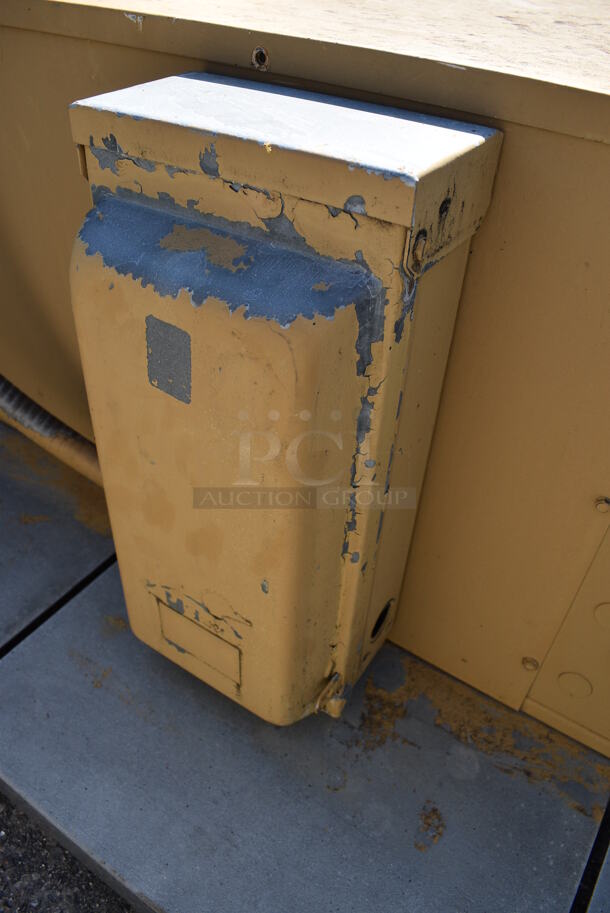 Metal Commercial Compressor for Walk In. 208-230 Volts, 3 Phase. 60x30x18 - Image 7 of 7