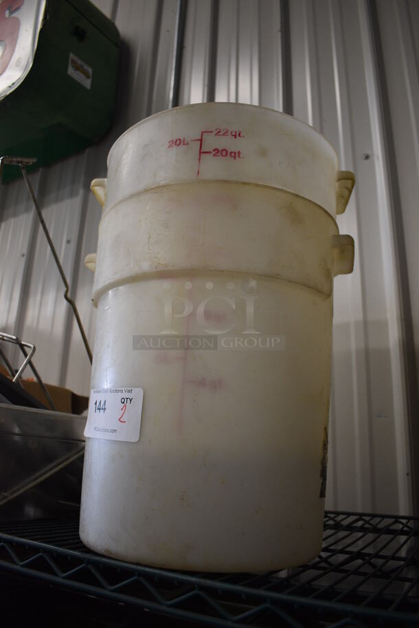 2 Poly 22 Quart Cylindrical Bins. 14x12.5x14.5. 2 Times Your Bid! - Image 3 of 3
