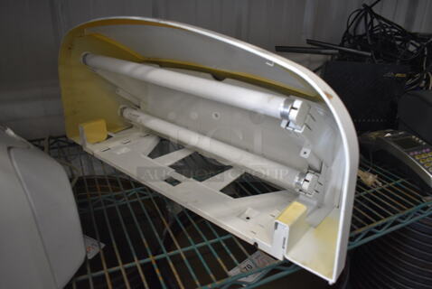 Ecolab White Poly Bug Zapper. 24x12x12. Tested and Working!