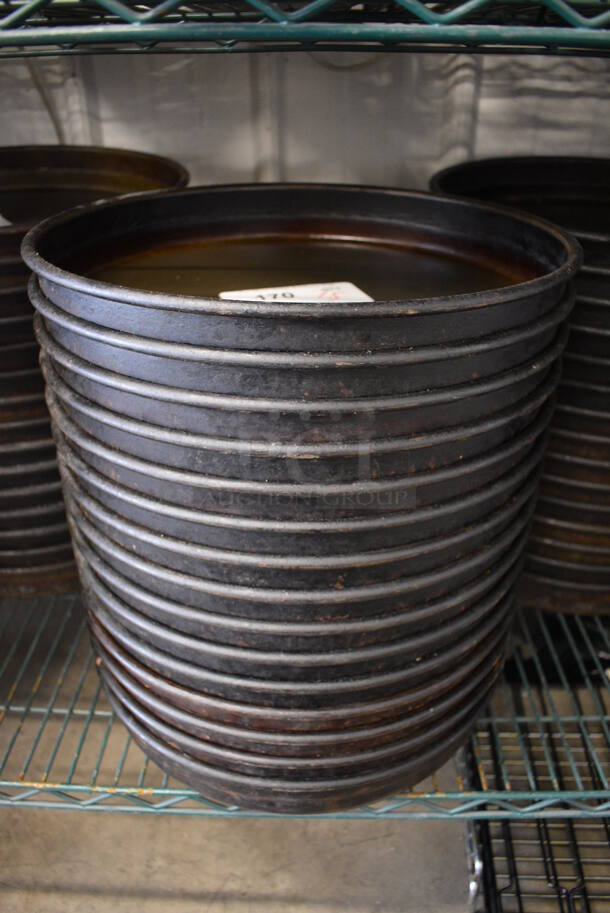 15 Metal Round Baking Pans. 15x15x2. 15 Times Your Bid!