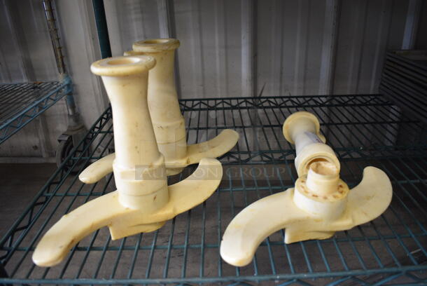 3 Poly S Blades. 1 Is In 2 Pieces. 12x4x9. 3 Times Your Bid! - Image 1 of 4