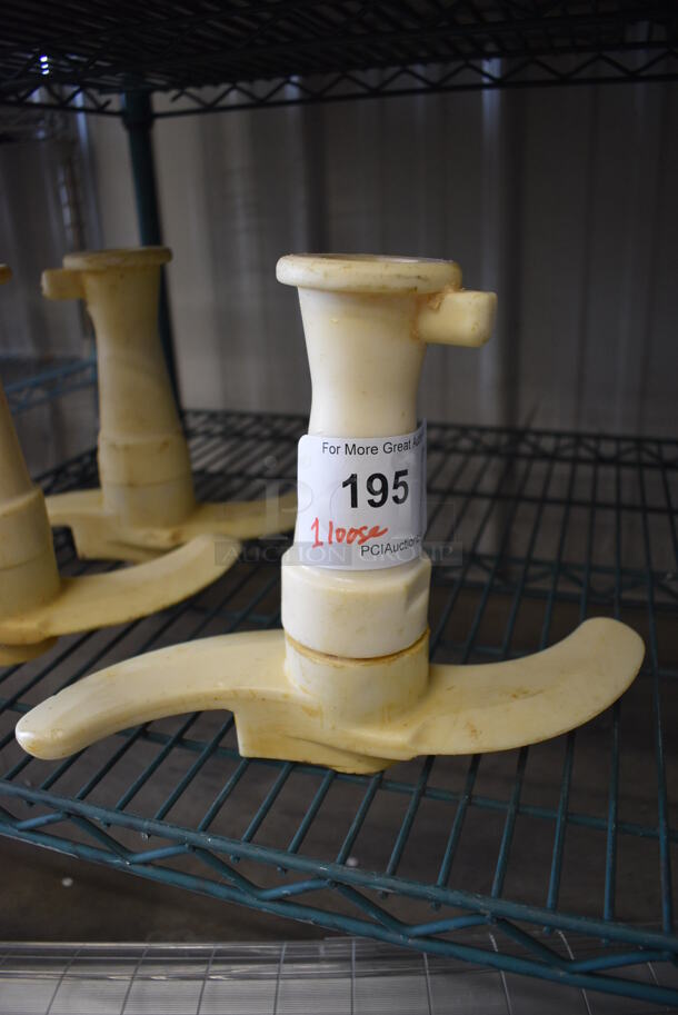 3 Poly S Blades. 1 Is In 2 Pieces. 12x4x9. 3 Times Your Bid! - Image 4 of 4