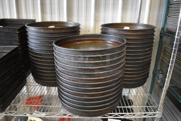 15 Metal Round Baking Pans. 15x15x2. 15 Times Your Bid! - Image 5 of 6