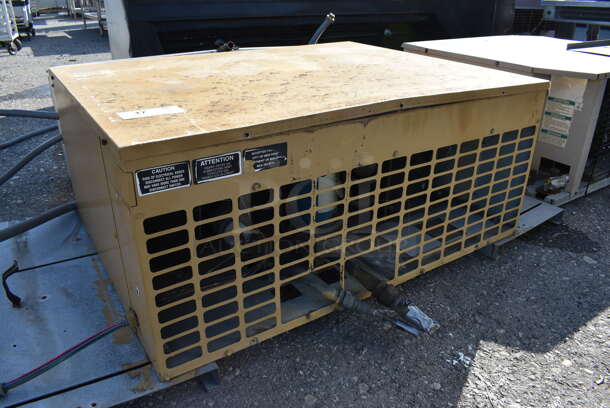 Metal Commercial Compressor for Walk In. 208-230 Volts, 3 Phase. 59x30x18 - Image 2 of 6