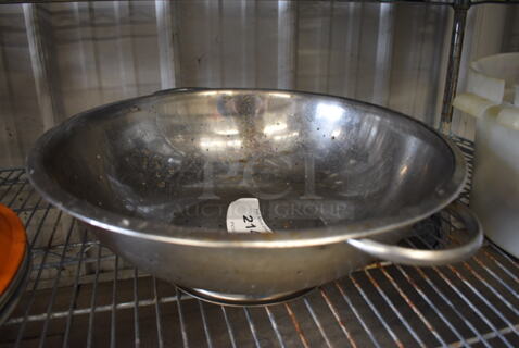Metal Colander. 19x16x6