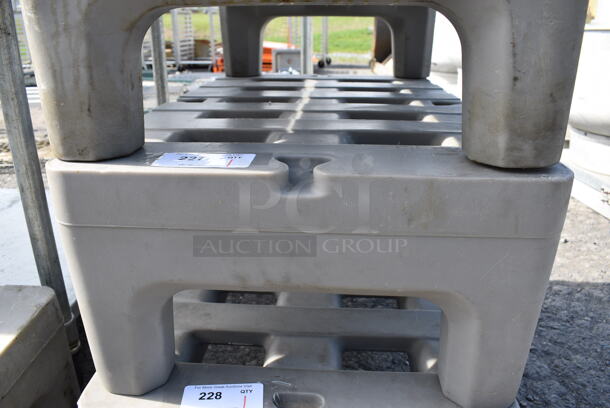 Gray Poly Dunnage Rack. 36x22x12 - Image 3 of 3
