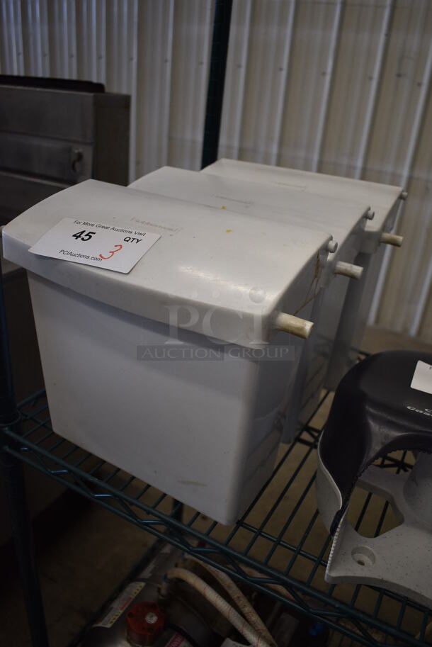 3 Rubbermaid White Poly Trash Cans. 13x5x11. 3 Times Your Bid! - Image 2 of 4
