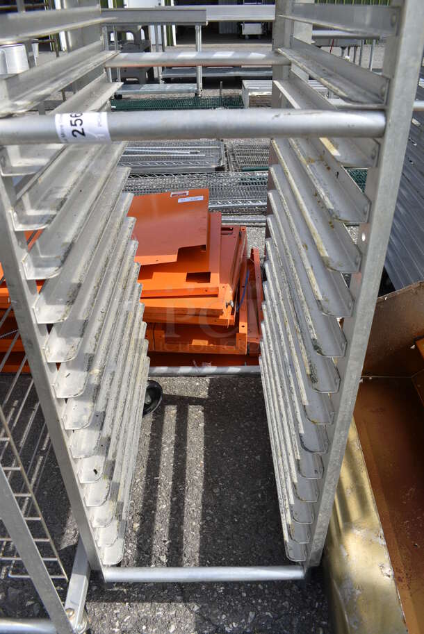 Metal Commercial Pan Transport Rack on Commercial Casters. 19x25x70 - Image 3 of 3