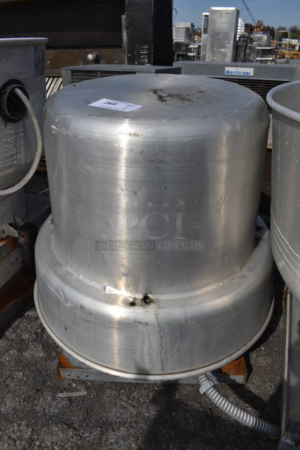 Penn Ventilation Model DX11B Metal Commercial Rooftop Mushroom Exhaust Fan. 110 Volts, 1 Phase. 24x24x29