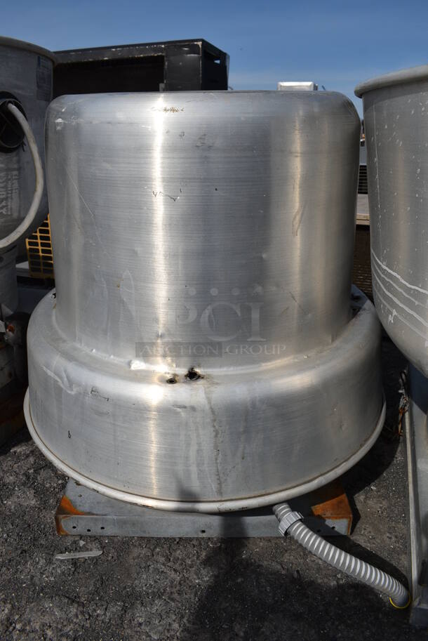 Penn Ventilation Model DX11B Metal Commercial Rooftop Mushroom Exhaust Fan. 110 Volts, 1 Phase. 24x24x29 - Image 2 of 5