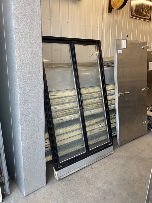 AWESOME! Brown Walk In Box w/ Solid Door, 2 Glass Pane Merchandiser Display Door and Model LSF140BEB2N6L1K Condenser. Does Not Have Floor. Approximately 14'x10'x8.5' - Image 1 of 8