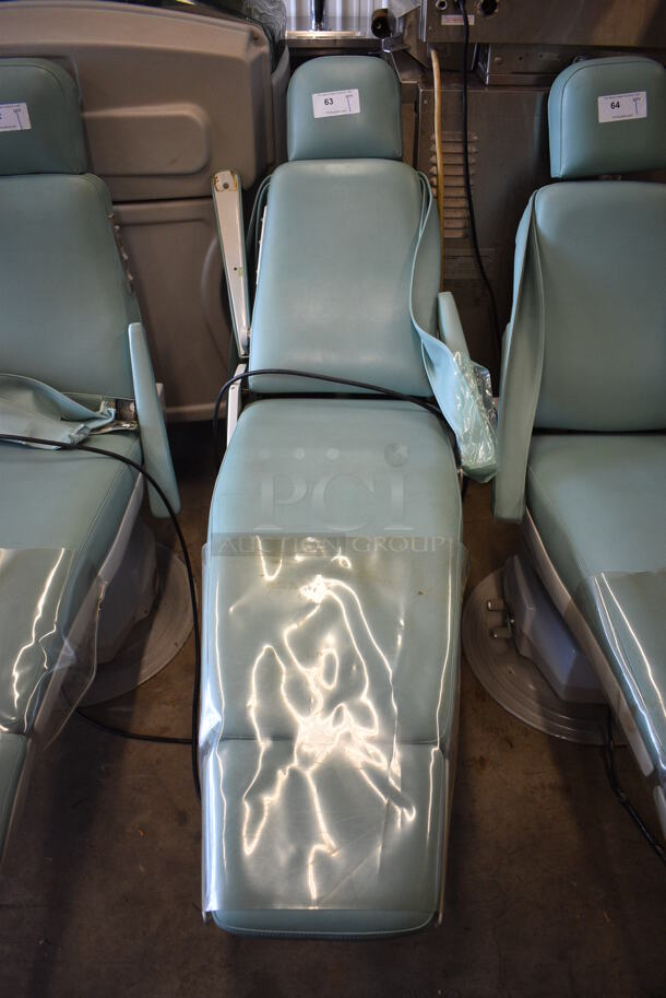 Ritter Model H3L Reclining Green Dentist Chair. 115 Volts, 1 Phase. 24x52x48. Tested and Working! - Image 1 of 7
