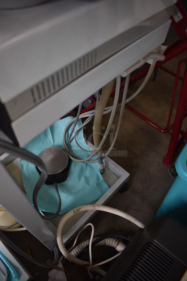 Siemens Floor Style Dental Cart on Casters. 17.5x16x31 - Image 6 of 6