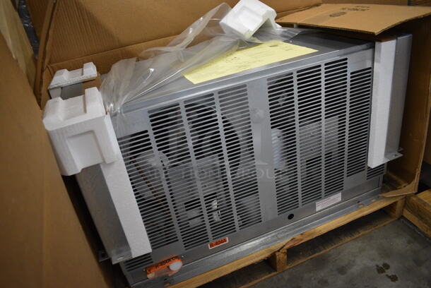 BRAND NEW! Hoshizaki Model URC-12F Metal Commercial Remote Condenser for Ice Head. 115 Volts, 1 Phase. 39x18x22 - Image 4 of 8