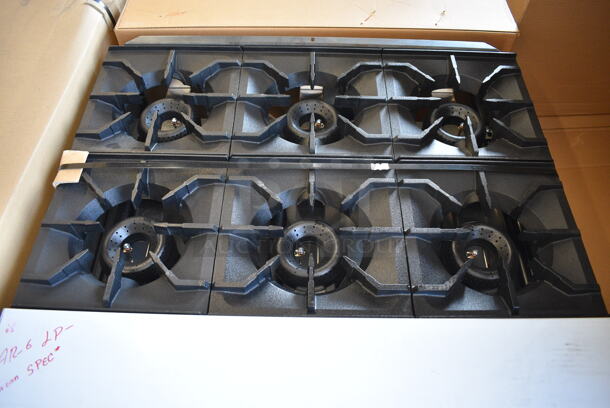 BRAND NEW! American Range Model AR-6 Stainless Steel Commercial Propane Gas Powered 6 Burner Range w/ Oven. Comes w/ Stainless Steel Backsplash and Overshelf. 36x33x30 - Image 5 of 12