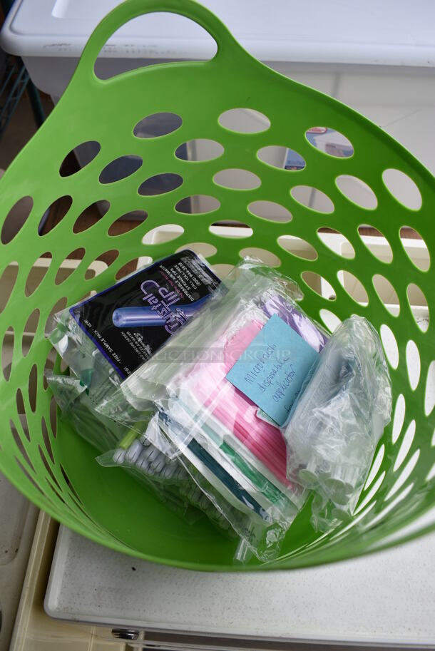 ALL ONE MONEY! Lot of Various Items Including Microbrush Applicators and Disposable Air/Water Syringe Tips in Green Poly Bin. 11x12x9 - Image 1 of 7