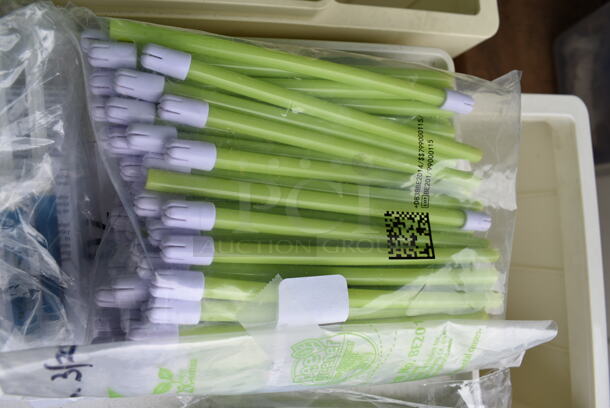 ALL ONE MONEY! Lot of Various Items Including Microbrush Applicators and Disposable Air/Water Syringe Tips in Green Poly Bin. 11x12x9 - Image 5 of 7