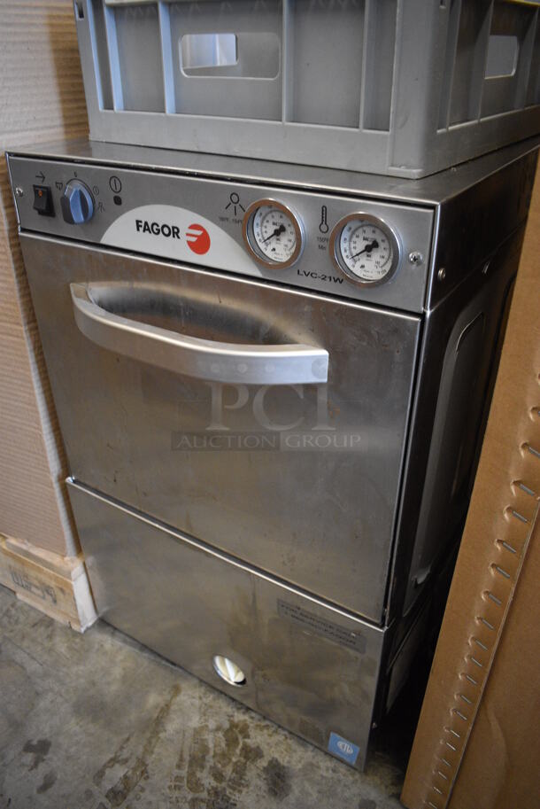 BRAND NEW! Fagor Model LVC-21W Stainless Steel Commercial Undercounter Dishwasher. 208/220/240 Volts, 1 Phase. 18.5x23x28.5 - Image 6 of 7