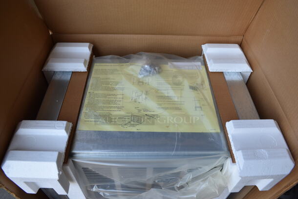 BRAND NEW! Hoshizaki Model URC-6F Metal Commercial Remote Condenser for Ice Head. 115 Volts, 1 Phase. 26x18x19 - Image 2 of 6