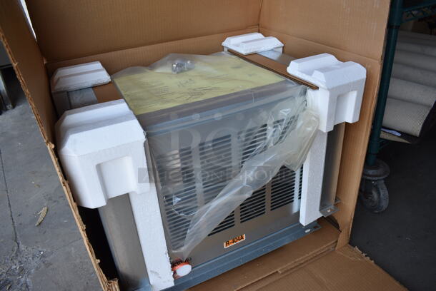 BRAND NEW! Hoshizaki Model URC-6F Metal Commercial Remote Condenser for Ice Head. 115 Volts, 1 Phase. 26x18x19 - Image 3 of 6