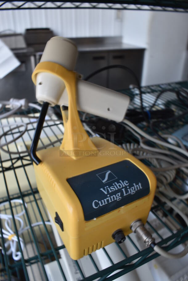 Henry Schein Model CU-75 Countertop Visible Curing Light on Stand. 5x6x10 - Image 3 of 4