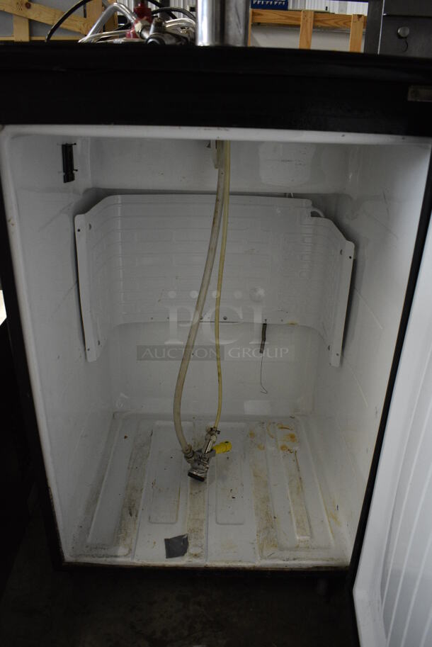 NICE! Summit Commercial Direct Draw Kegerator w/ Beer Tower, 2 Handles and Coupler on Commercial Casters. 24x24x62. Tested and Working! - Image 4 of 6