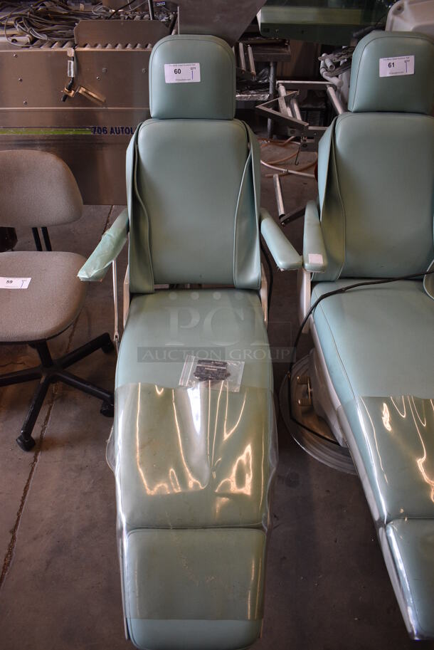 Ritter Model H3L Reclining Green Dentist Chair. 115 Volts, 1 Phase. 24x52x48. Tested and Working! - Image 1 of 7