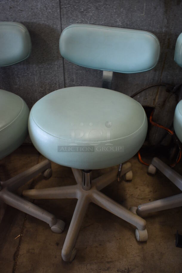 2 Green Office Chairs on Casters. 17x18x31. 2 Times Your Bid! - Image 3 of 4