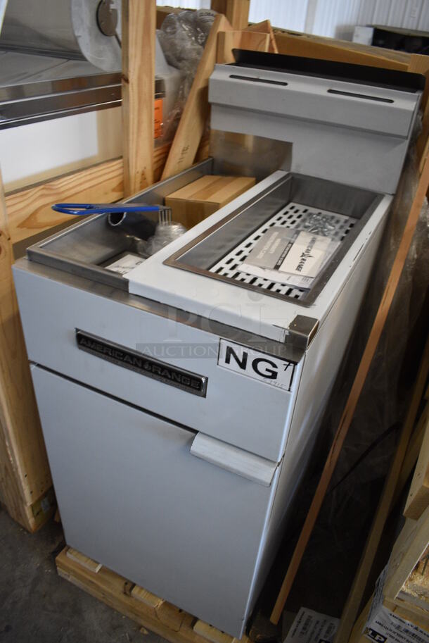 BRAND NEW! American Range Model AF-25DS Stainless Steel Commercial Floor Style Natural Gas Powered Deep Fat Fryer w/ Metal Basket and Dumping Station. 40,000 BTU. 18x31x41 - Image 4 of 8