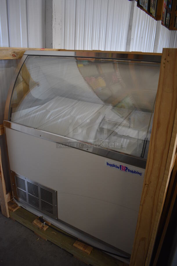 BRAND NEW! Global Refrigeration Model CKDC47VBR-AW Metal Commercial Floor Style Ice Cream Dipping Cabinet. 115 Volts, 1 Phase. 47x32x53. Tested and Working! - Image 5 of 10