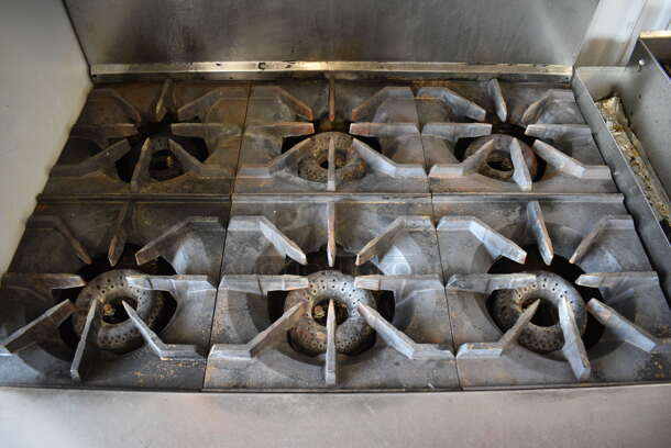 WOW! American Range Stainless Steel Commercial Natural Gas Powered 6 Burner Range w/ Oven and Overshelf. 36x33x57 - Image 3 of 6