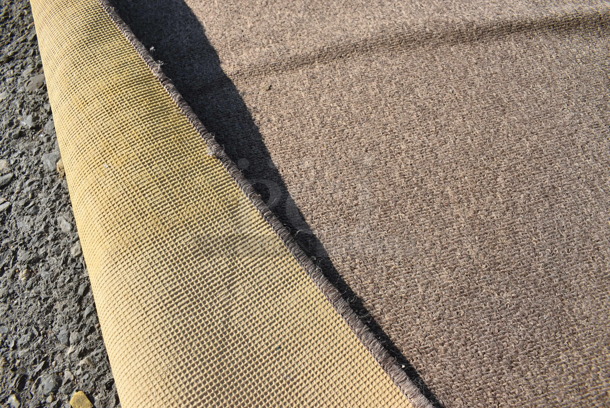 Brown Rug. 40x60 - Image 3 of 3