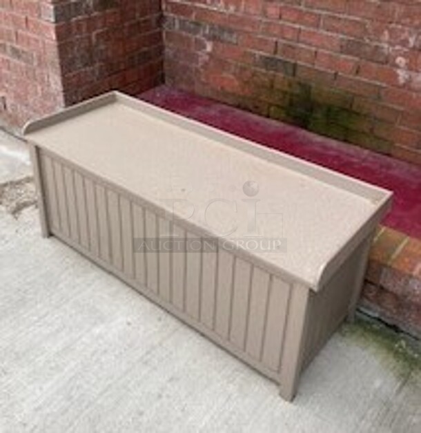 GREAT FIND! Beige Outdoor Storage Box. 