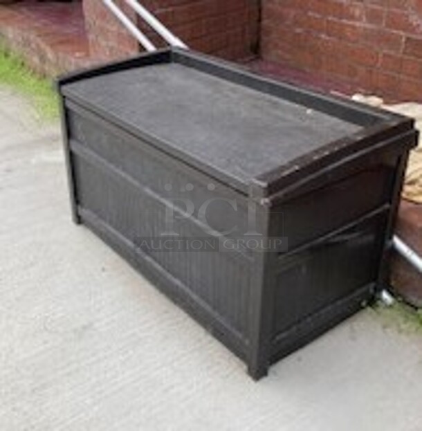 GREAT FIND! Black Outdoor Storage Box. 