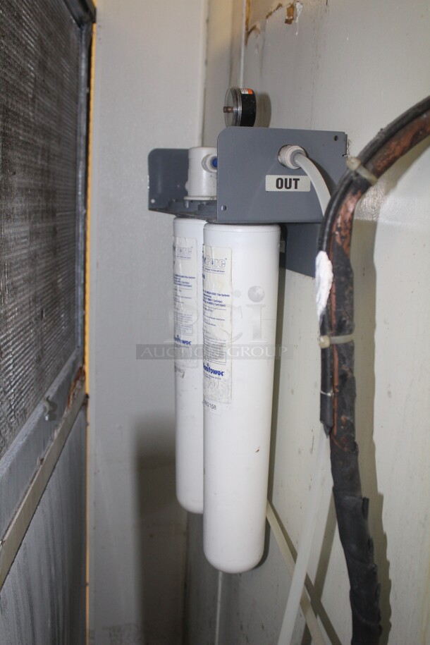 FANTASITC! Manitowoc Model SD1402A Commercial Stainless Steel Air Cooled Ice Maker With Bin. 1450lbs/day. 208-230V. 60Hz. Working When Closed! Buyer Must Remove! - Image 4 of 6