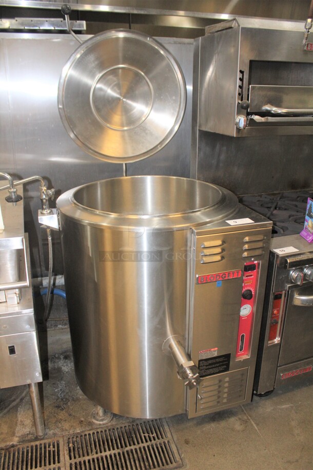 AWESOME! Blodgett Commercial Stainless Steel Natural Gas Tri Leg Stationary Steam Kettle. 45x44x48. Working When Closed! Buyer Must Remove! - Image 2 of 4
