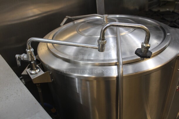 AWESOME! Blodgett Commercial Stainless Steel Natural Gas Tri Leg Stationary Steam Kettle. 45x44x48. Working When Closed! Buyer Must Remove! - Image 4 of 4