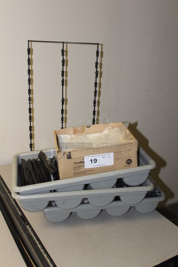 ALL ONE MONEY! Silverware Caddies, Plastic Lids And Silverware, Chip Display Rack.  - Image 5 of 5