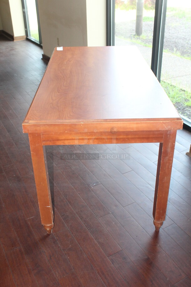 NICE! Commercial Table. 60x30x31 - Image 2 of 3
