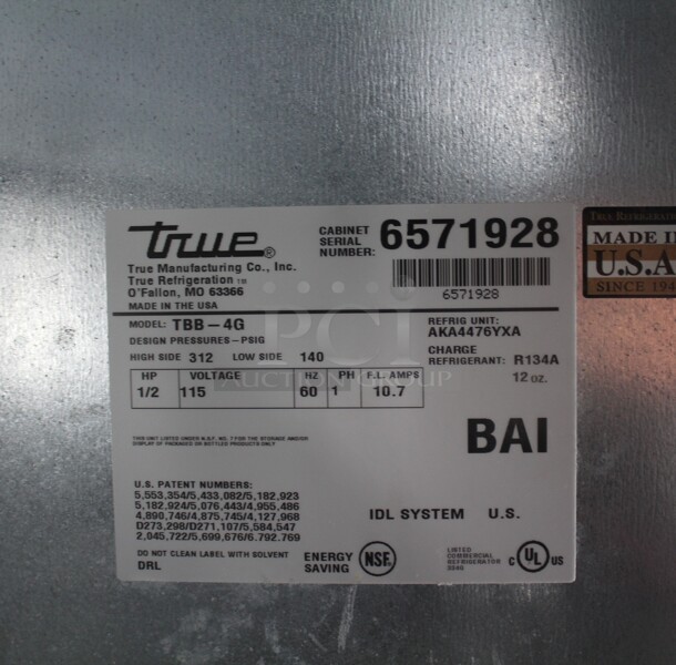 AWESOME! True Model TBB-4G Commercial 3 Swinging Glass Doors Bar Back Refrigerator/Cooler With Lights. 90x29x37. 115V/60Hz. Working When Closed! Buyer Must Remove! - Image 2 of 3