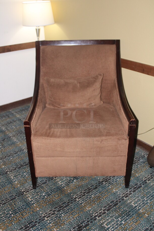 NICE! ALL ONE MONEY! 3 Chairs, Two Tables And 1 Lamp.  Buyer Must Remove! - Image 7 of 7