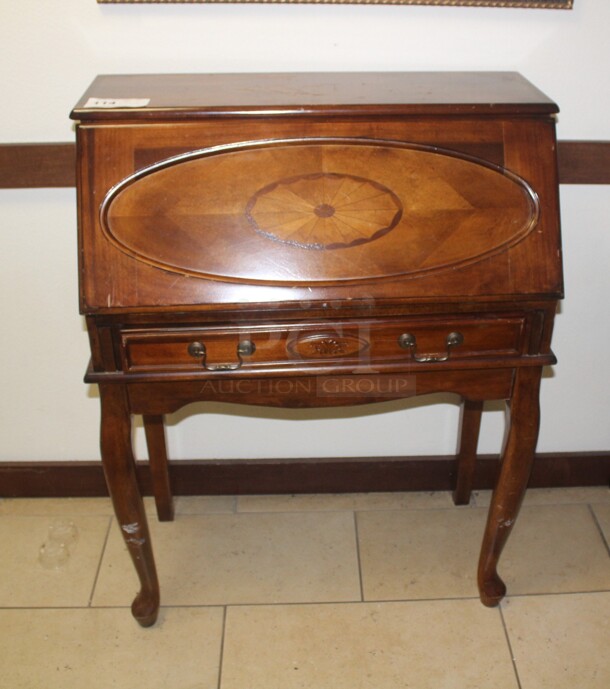 BEAUTIFUL! Secretary Desk. 32x17x42