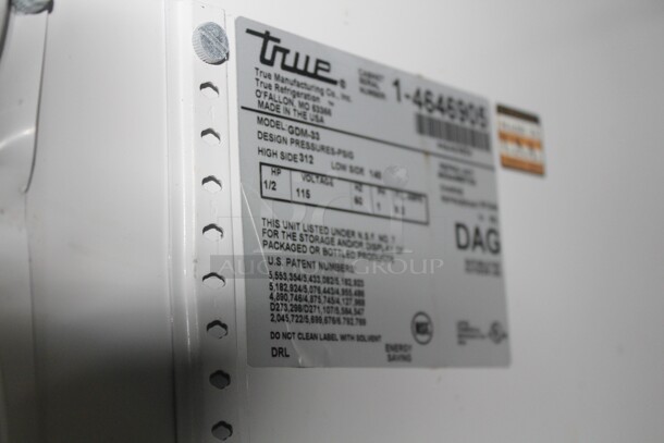 GREAT! True Model GDM-33 Commercial Glass Door Refrigerated Merchandising Cooler. 40x30x78. 115V/60Hz. In Storage, Unable To Test. Buyer Must Remove.  - Image 2 of 5