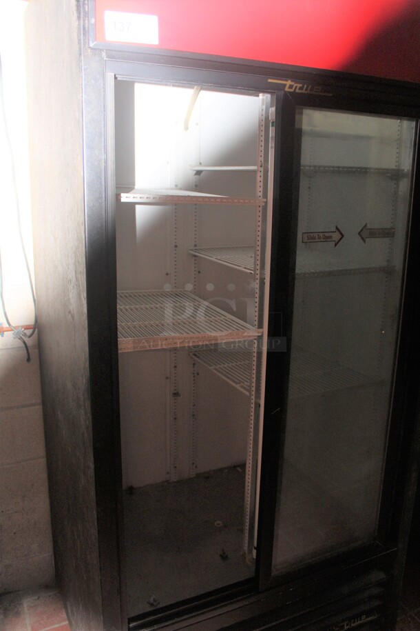 GREAT! True Model GDM-33 Commercial Glass Door Refrigerated Merchandising Cooler. 40x30x78. 115V/60Hz. In Storage, Unable To Test. Buyer Must Remove.  - Image 3 of 5