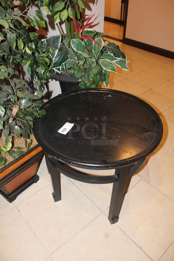 ALL ONE MONEY! 2 Plants And 1 Table.  - Image 2 of 2
