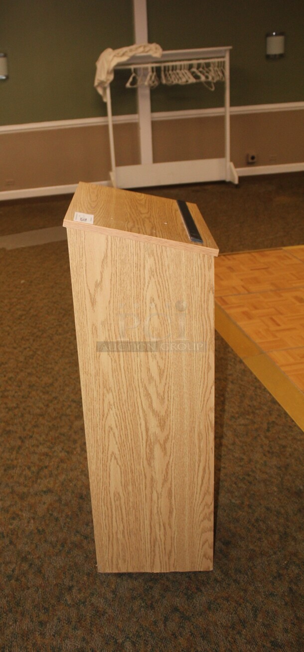 GREAT! Hostess Stand/Podium. 23x16x46 - Image 2 of 4