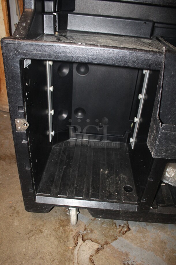 GREAT! Cambro Portable Bar. 72X30X48.  - Image 8 of 10