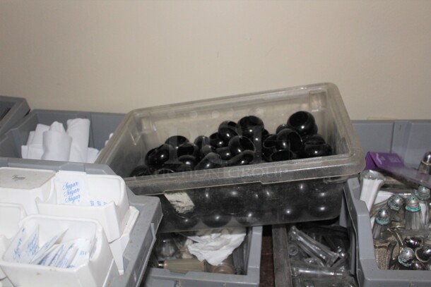 ALL ONE MONEY! Miscellaneous Kitchen Items.  - Image 3 of 4