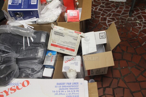 ALL ONE MONEY! Lot Of Miscellaneous Kitchen Supplies.  - Image 3 of 5