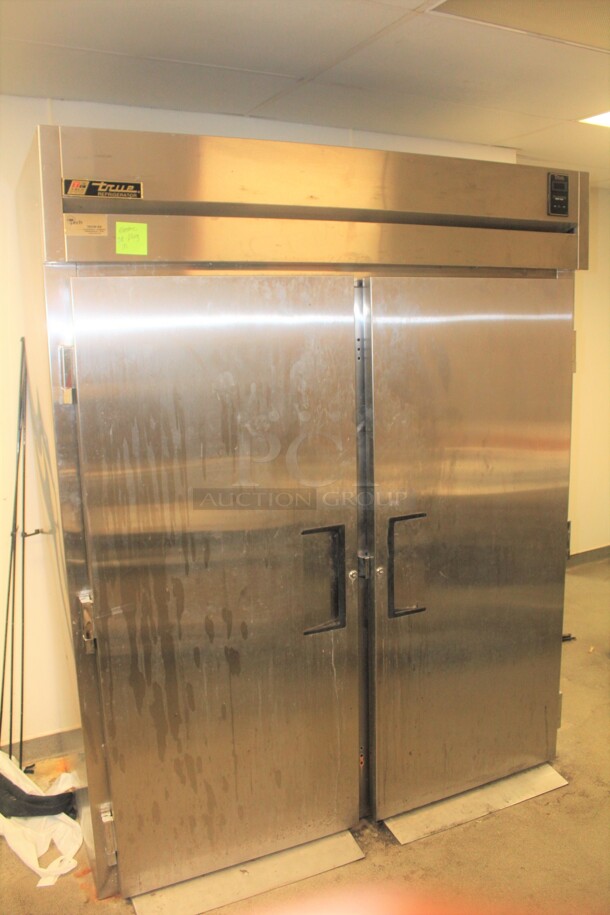 WOW! True Model TA2RRI-2S Commercial Stainless Steel Double Door Roll In Refrigerator/Cooler. 67x34x82. 115V/60Hz. Working When Closed! Buyer Must Remove. 